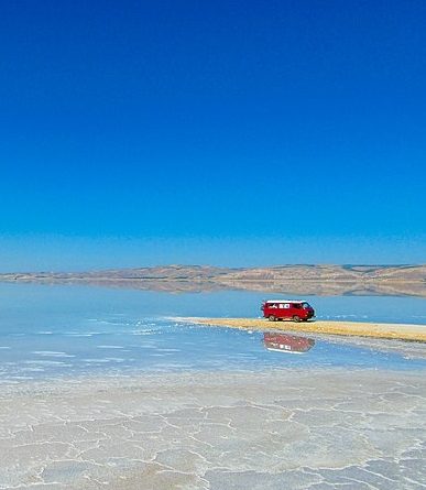 Spatiotemporal monitoring of the surface water level dynamics in Lake Tuz, Türkiye, using remote sensing and GIS